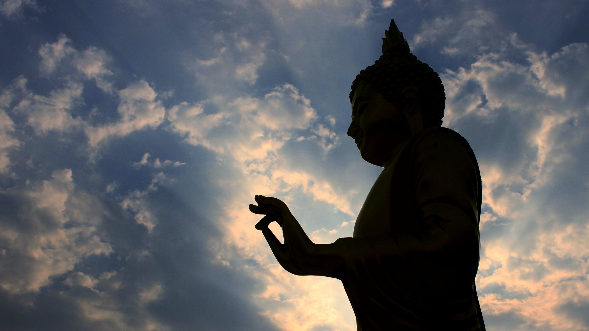 The Buddha and the sky 5