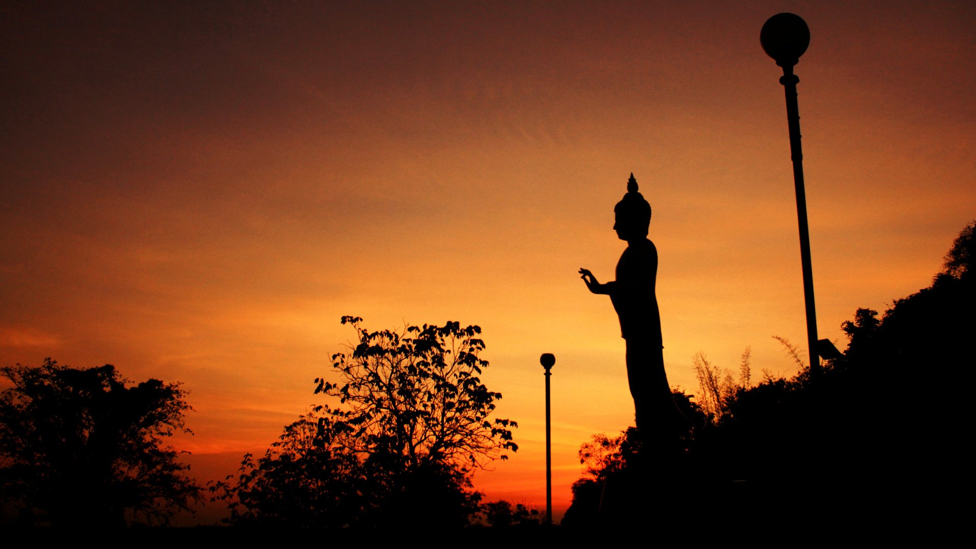 The Buddha at a sunrise 1